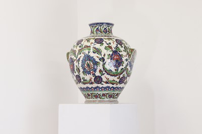 Lot 238 - A very large Iznik-style pottery vase by Cantagalli