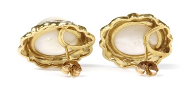 Lot 351 - A pair of 14ct gold mabé pearl earrings