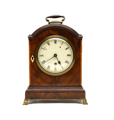Lot 219 - A mahogany cased table timepiece
