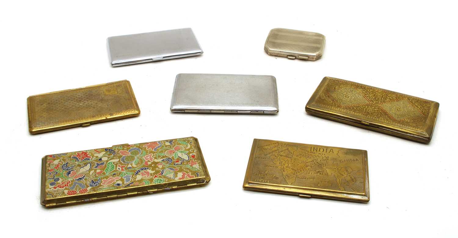 Lot 24 - A collection of mixed metalware cigarette cases