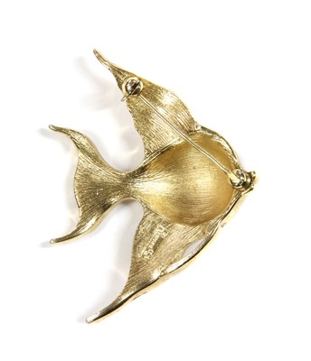 Lot 428 - A gilt metal Trifari fish brooch, c.1960