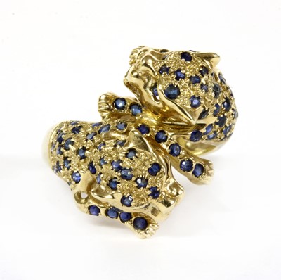 Lot 139 - A 9ct gold sapphire panther ring