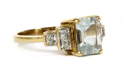 Lot 160 - A gold aquamarine and diamond ring