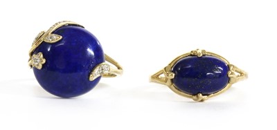 Lot 266 - A 9ct gold single stone lapis lazuli ring