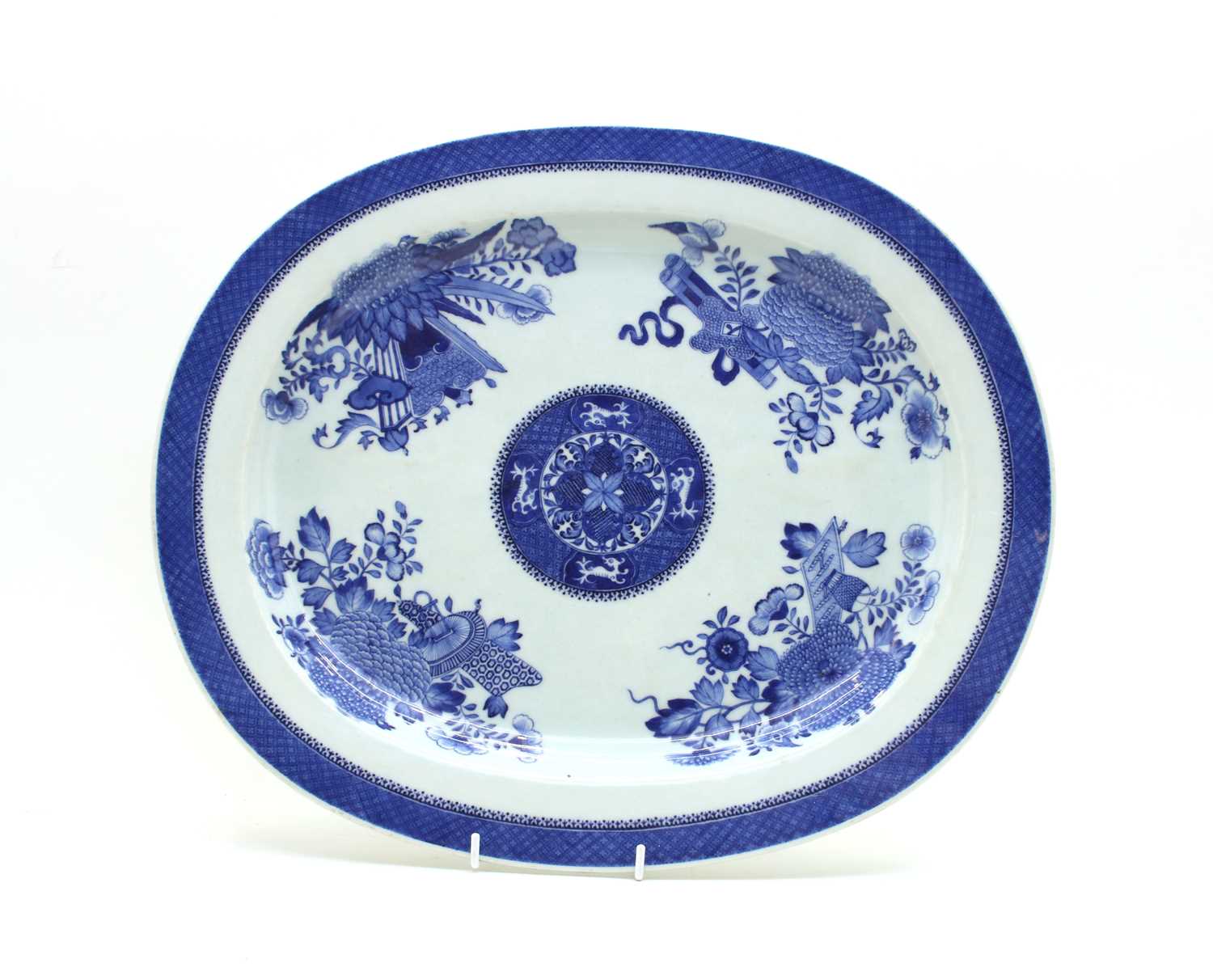 Lot 80 - A 19th century Chinese blue and white porcelain plate