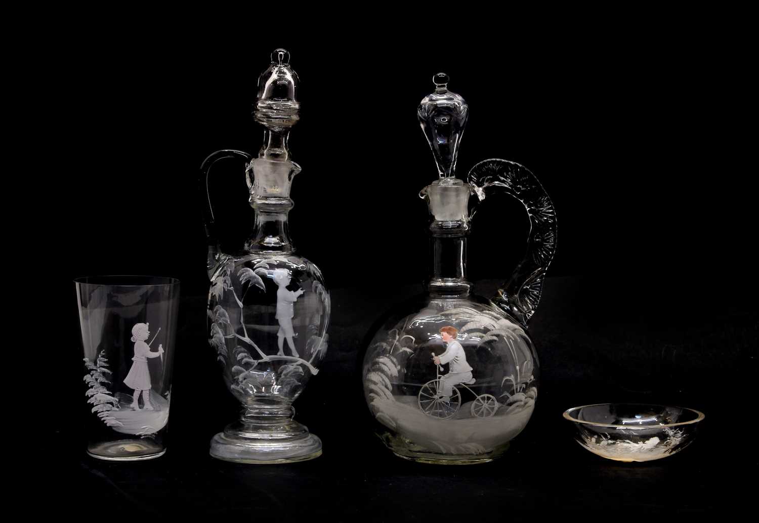 Lot 65 - Four pieces of clear 'Mary Gregory' glass