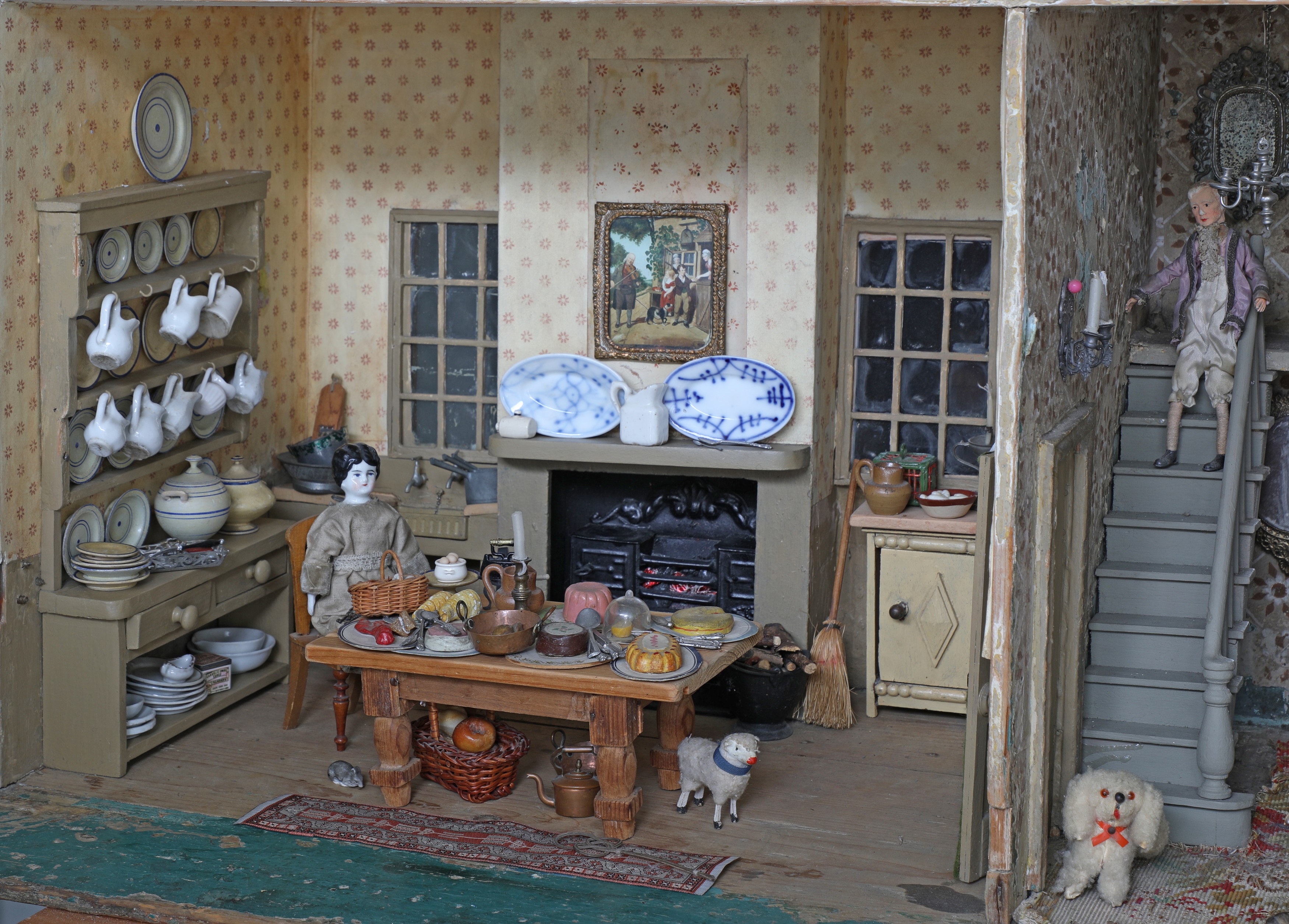 lot-274-a-fine-regency-doll-s-house