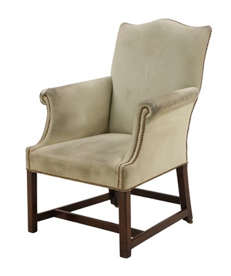 Lot 789 - A small George III armchair