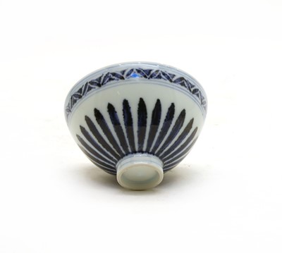 Lot 108 - A Chinese blue and white bowl