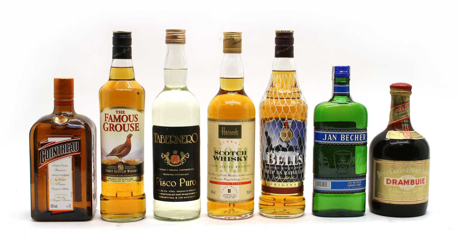 Lot 87 - Assorted Whisky, Drambuie and liqueurs, fifteen bottles in total