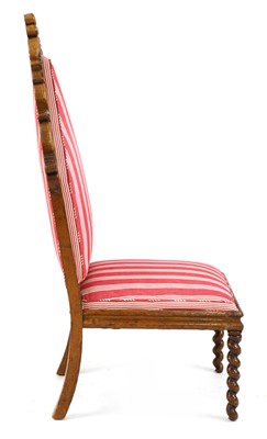 Lot 207 - An oak side chair