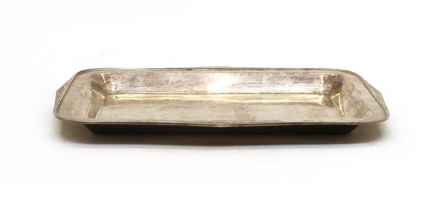 Lot 27 - A George V silver tray, by George Wish