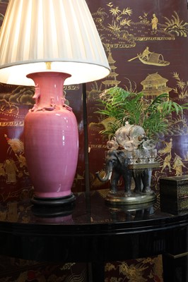 Lot 272 - A Chinese Canton export-style table lamp
