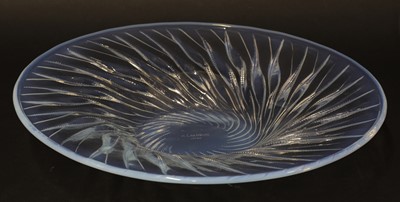 Lot 139 - A Lalique 'Algues' opalescent glass dish