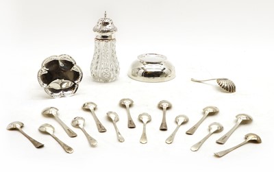 Lot 24 - Silver items