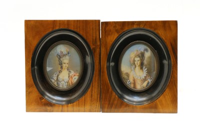 Lot 120 - A small pair of painted capriccio scenes