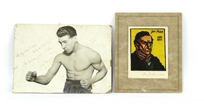Lot 293 - BOXING: 1- Len Harvey: A Signed photograph of the boxer, inscribed