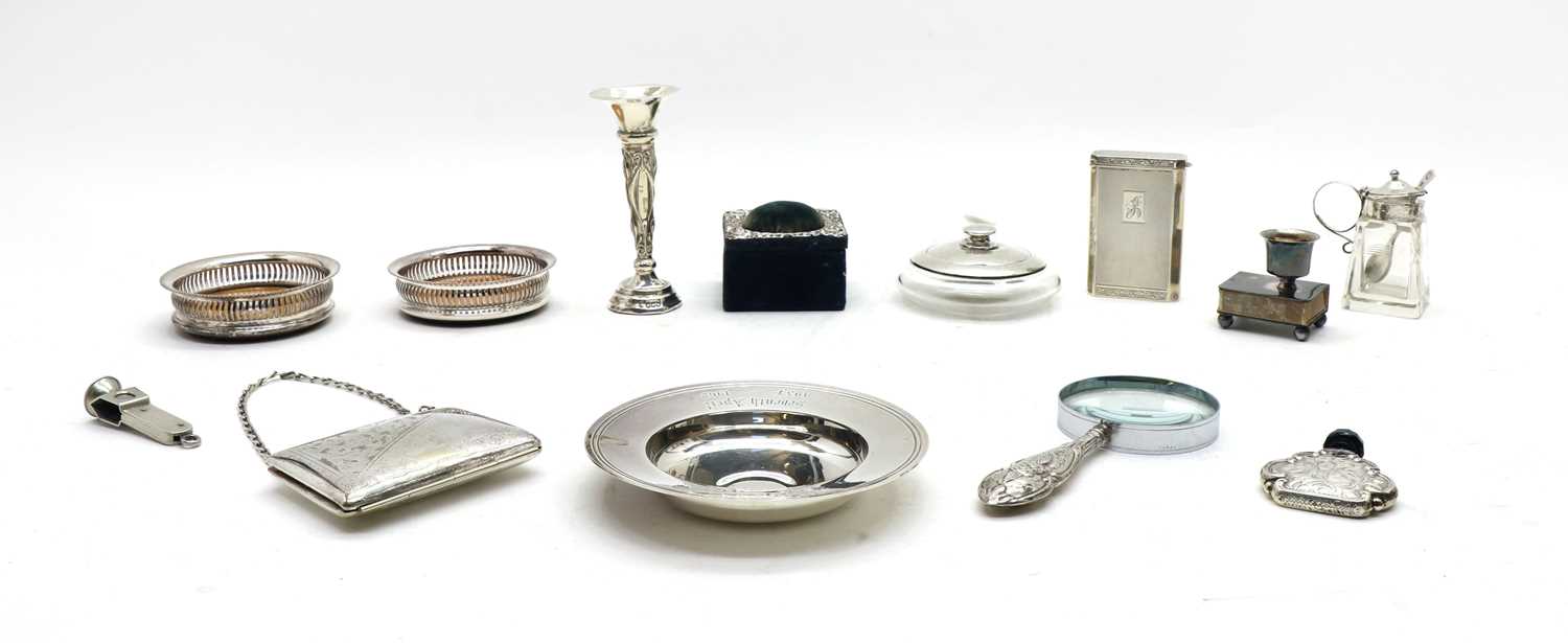 Lot 50 - Assorted silver items