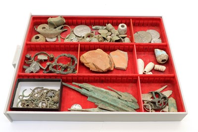 Lot 31 - Mixed ancient objects