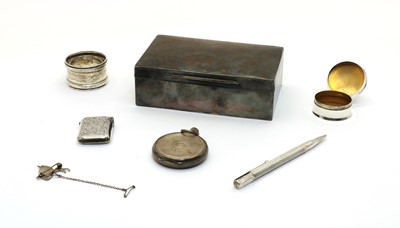 Lot 14 - Miscellaneous silver items