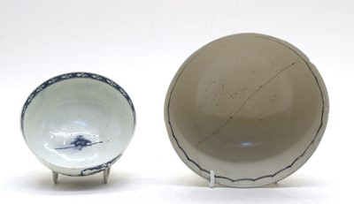 Lot 167 - A Worcester porcelain bowl