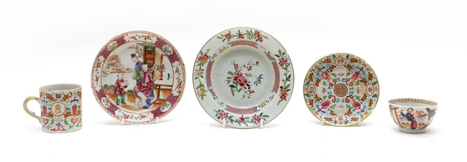 Lot 84 - A collection of Chinese famille rose