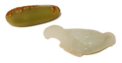 Lot 111 - A Chinese jade pendant