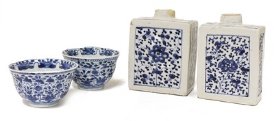 Lot 248 - A pair of Chinese blue and white tea bowls