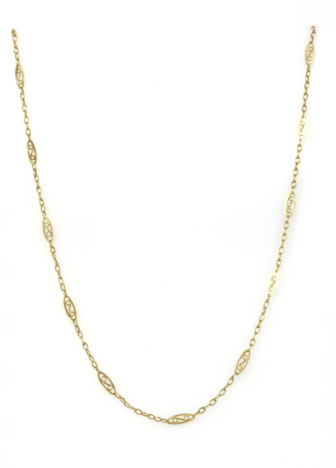 Lot 60 - A French gold chain