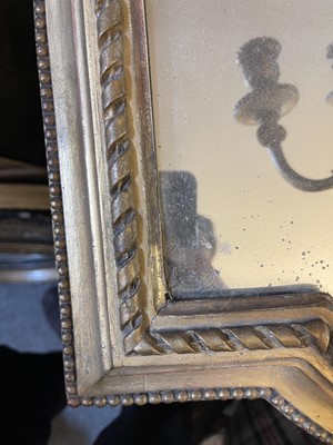 Lot 142 - A French Louis XVI-style giltwood framed girandole