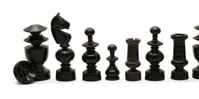 Lot 113 - A Staunton style chess set