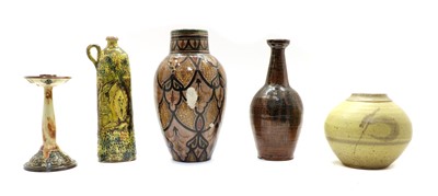 Lot 96 - A collection of early 20th century ceramics