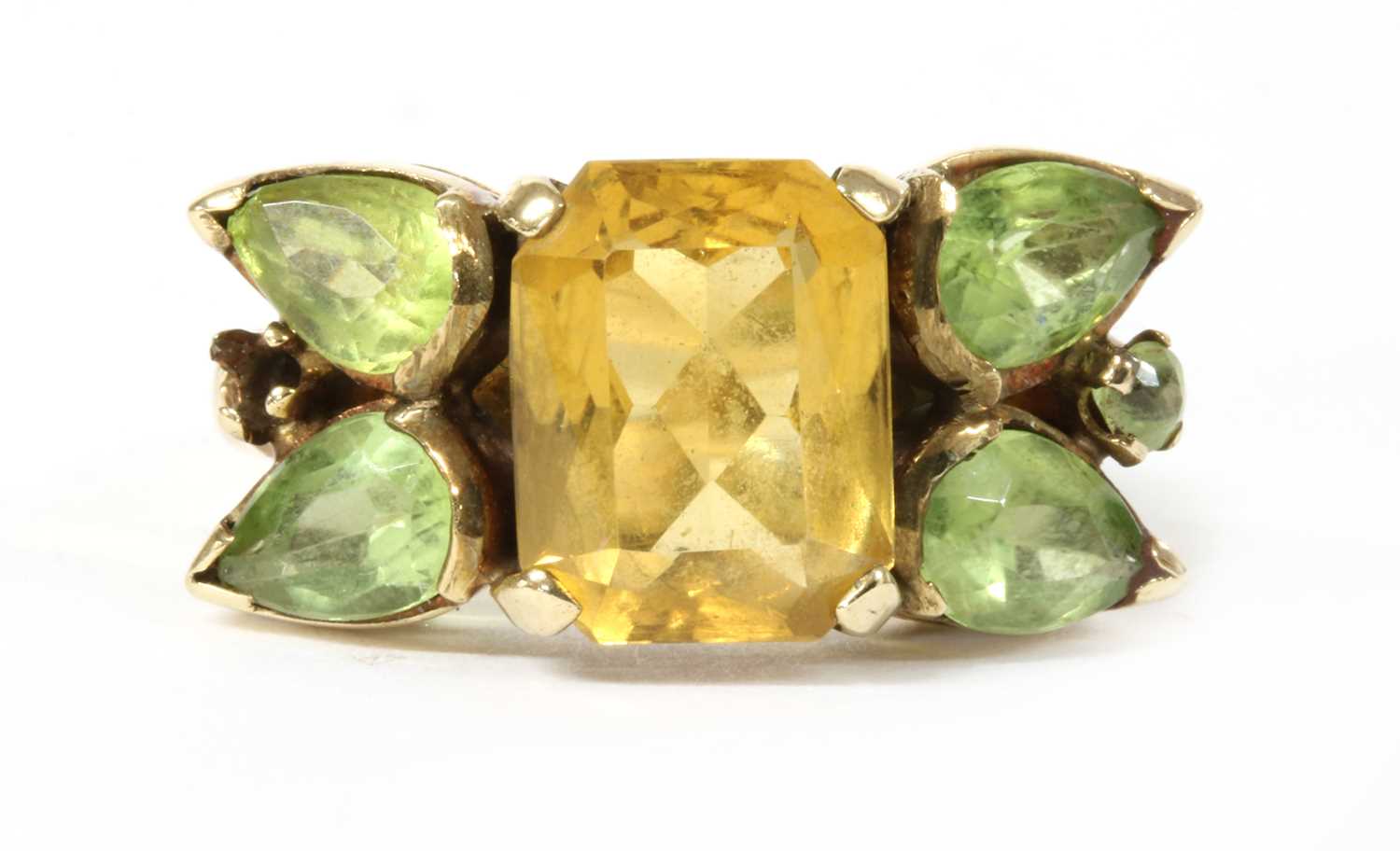 Lot 189 - A gold citrine and peridot ring