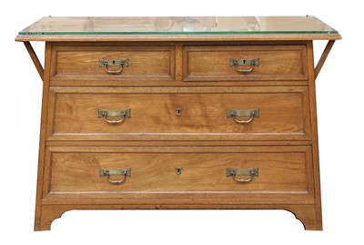 Lot 35 - An Arts and Crafts oak chest and washstand