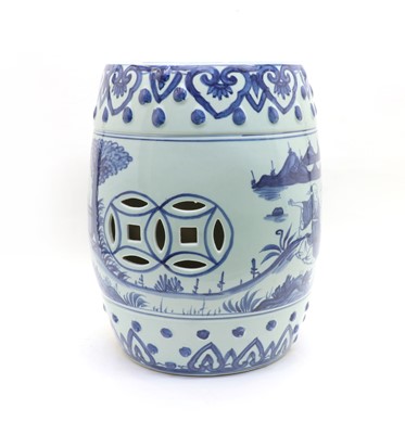 Lot 123 - A modern Chinese blue and white pottery garden seat