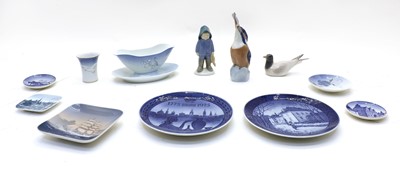 Lot 184 - A collection of Royal Copenhagen ceramics