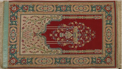 Lot 260 - A Turkish Hereke silk rug