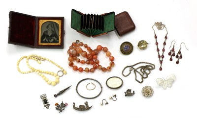 Lot 286 - A quantity of jewellery
