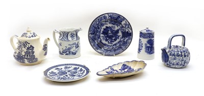Lot 155A - A quantity of blue and white decorative china