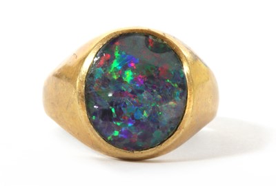 Lot 240 - A 9ct gold opal triplet signet ring