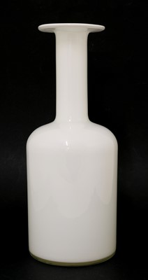 Lot 514 - A Holmegaard milk glass 'Gulvase'