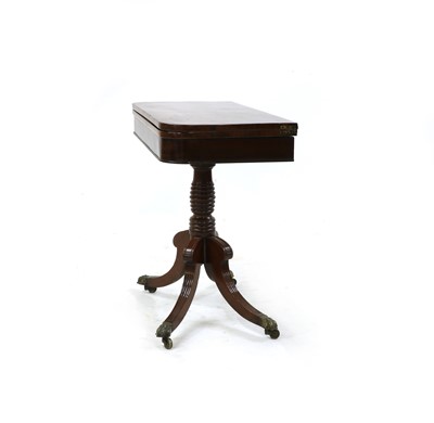 Lot 292 - A Regency mahogany pedestal tea table