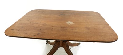 Lot 302 - A Regency mahogany pedestal supper table