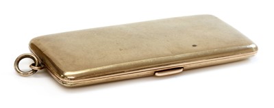 Lot 126 - A 9ct gold rectangular cigarette case, by Cohen and Charles