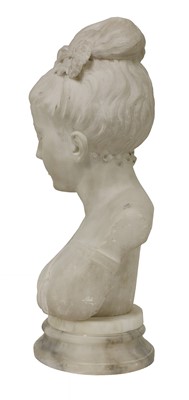Lot 464 - A marble bust of a young girl