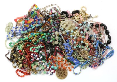 Lot 296 - A large quantity of costume jewellery