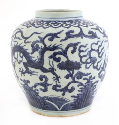 Lot 298 - A Chinese blue and white jar