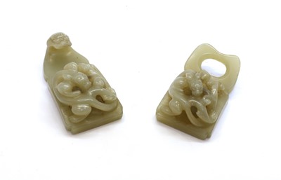 Lot 280 - A Chinese jade two-part belt buckle