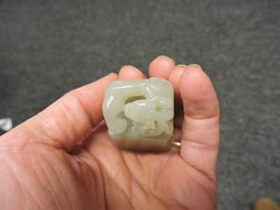 Lot 330 - A collection of three Chinese jade seals