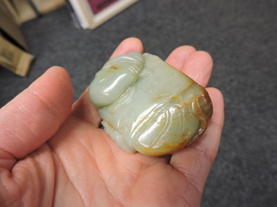 Lot 281 - A Chinese jade carving